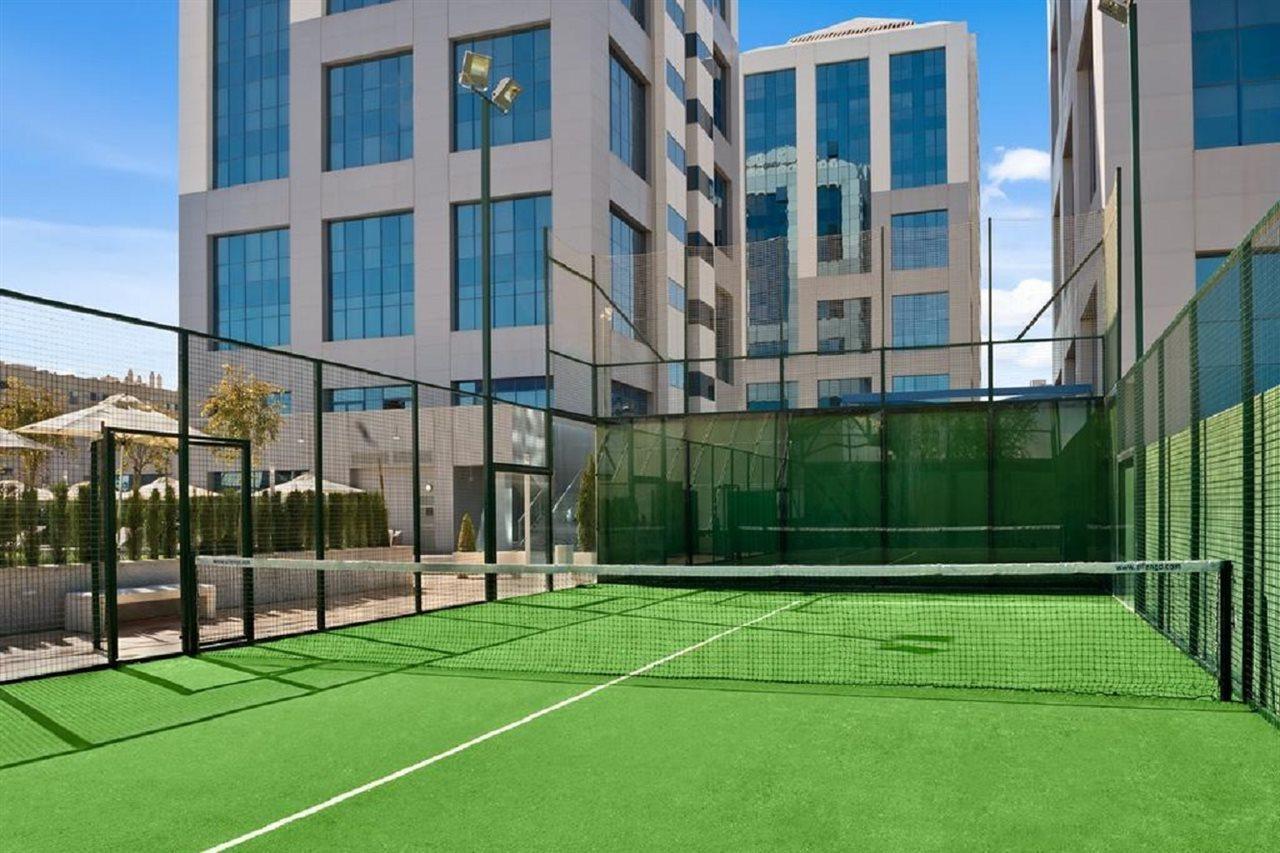 Hilton Garden Inn Sevilla Ngoại thất bức ảnh